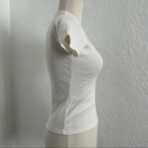 Brandy Melville Hailie Tee Shirt White Cotton - Picture 8 of 8